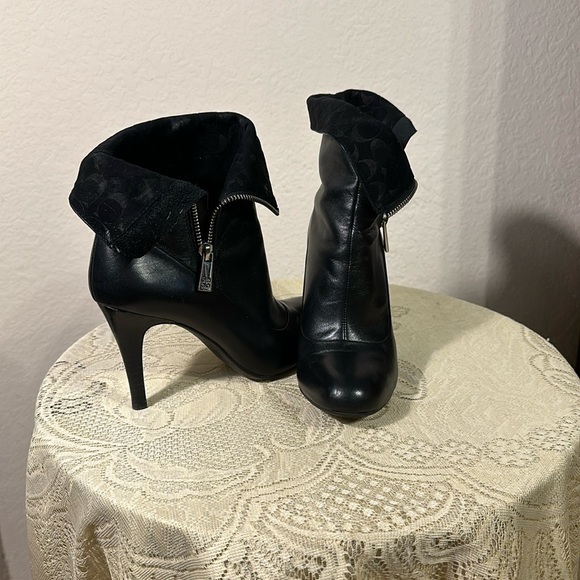 Coach Leather Boots - Picture 1 of 6